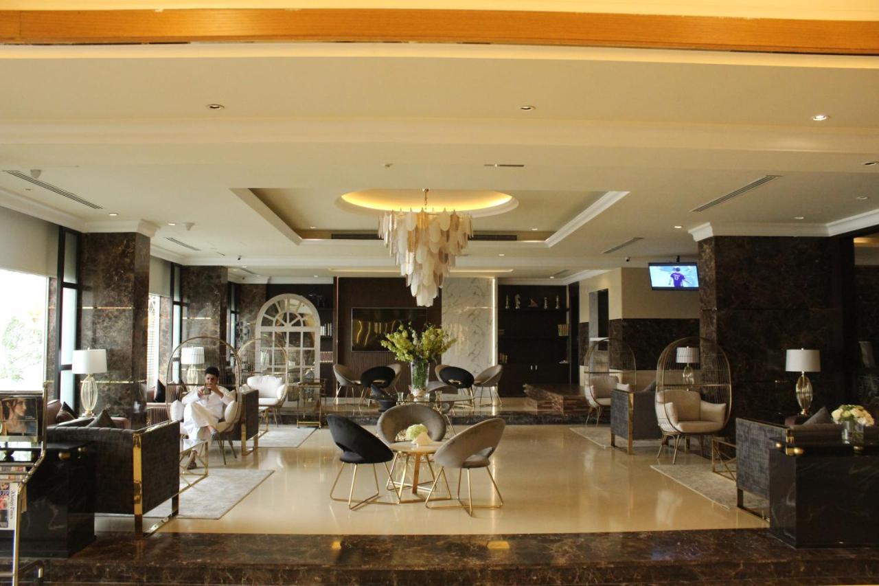 דובאי Al Khaleej Palace Deira Hotel מראה חיצוני תמונה